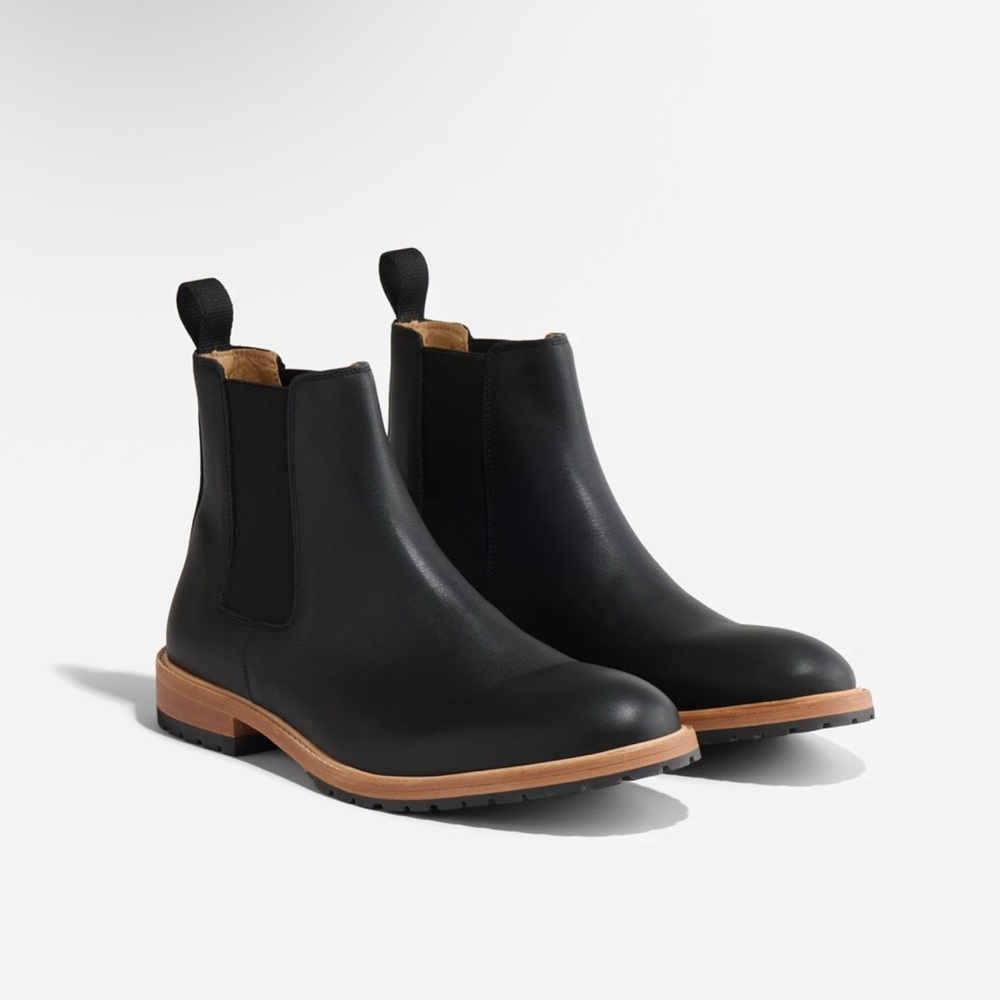 Nisolo New Black Leather Chelsea Boots. 12.5.